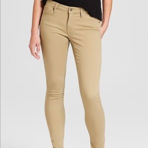 Mossimo tan jeggings (super flattering)